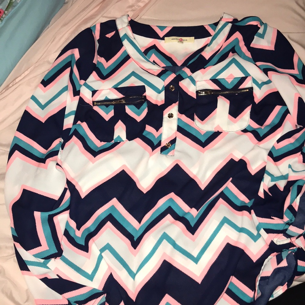 Long sleeve chevron shirt